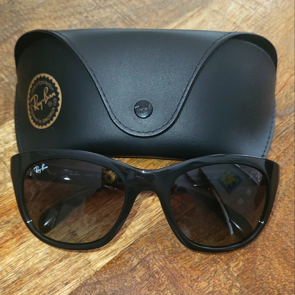 Ray Ban sunglasses